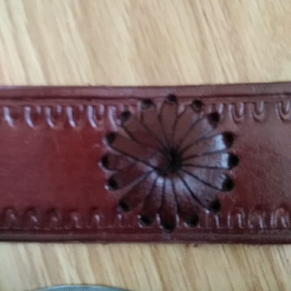 B-Low the Belt Tooled Leather Lacing Belt with Buckle Western Cowgirl 34 Brown - Picture 12 of 16